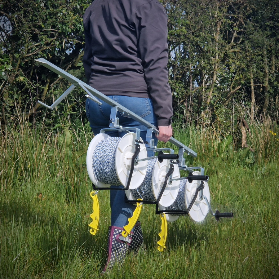 Doblit QuickFence 500m 3-Reel Electric Fencing Kit - 120cm Metal Post, 3x Large Geared Reels, 3x 500m Poly Wire & 3x InsulGrip Handles