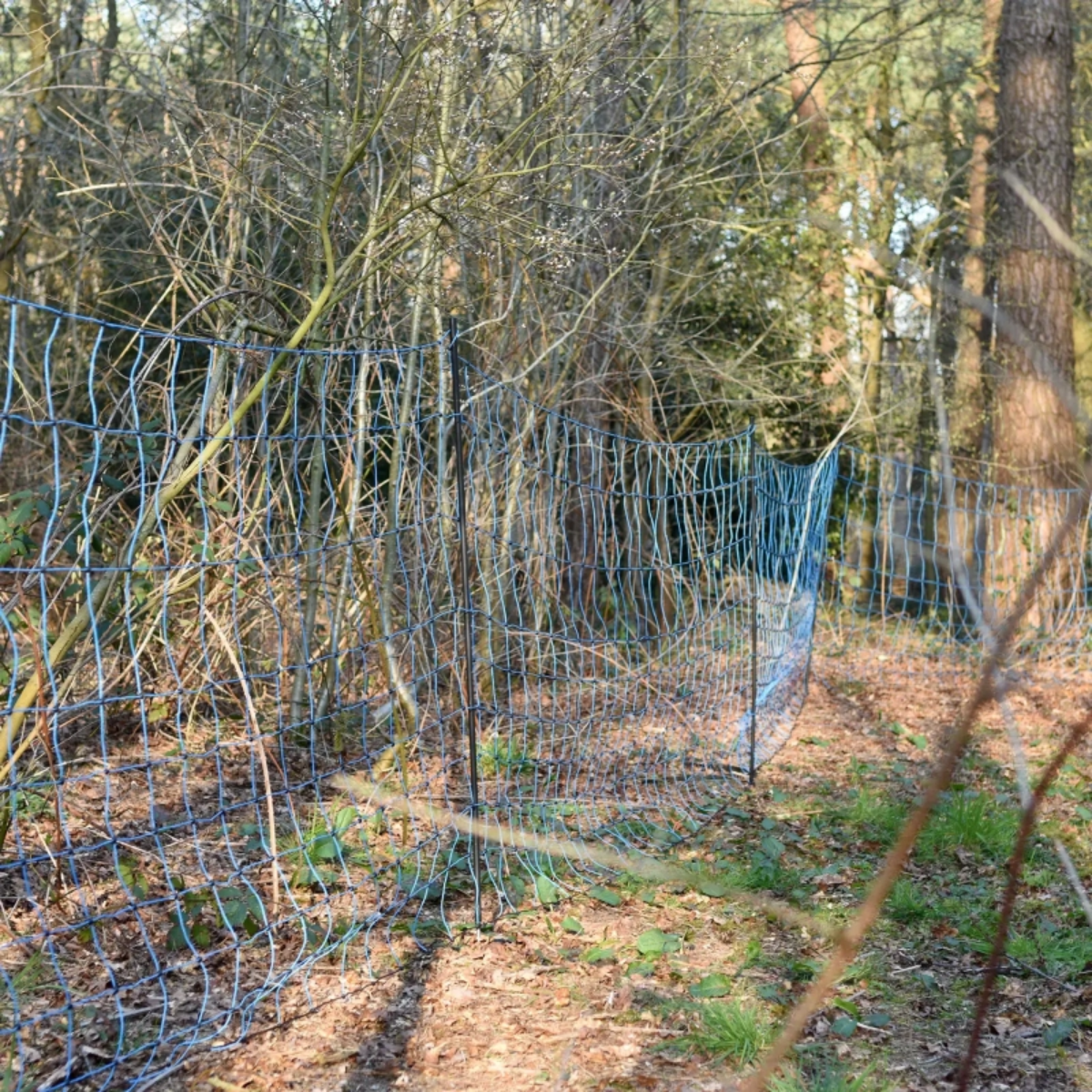 Gallagher 50m Wolf Netting 120cmx50m Electric Fencing Net Fence Blue 120/1W14/B-50m