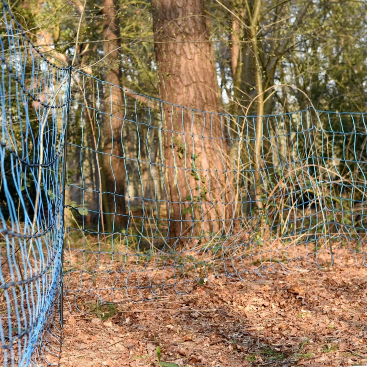 Gallagher 50m Wolf Netting 120cmx50m Electric Fencing Net Fence Blue 120/1W14/B-50m