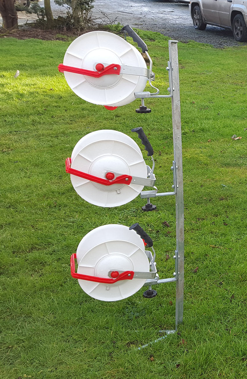 Fencing Reel with 3:1 Gear Ratio – Plastic Strainer for 250m Tape / 500m Wire | Heavy-Duty Electric Fence Winder
