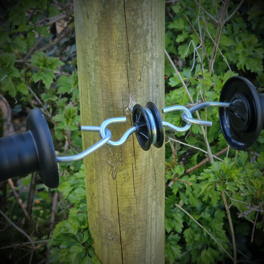 Gate Anchor Insulator Gateway Double Sided Hook w/ Wood Screw
