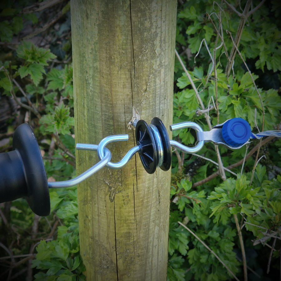 Gate Anchor Insulator Gateway Double Sided Hook w/ Wood Screw