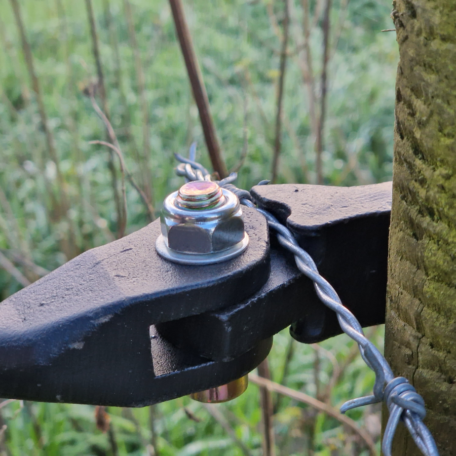 Wire Puller Strainer Bar Barbed Wire Steel Wire Tensioner - Easy Pull & Staple