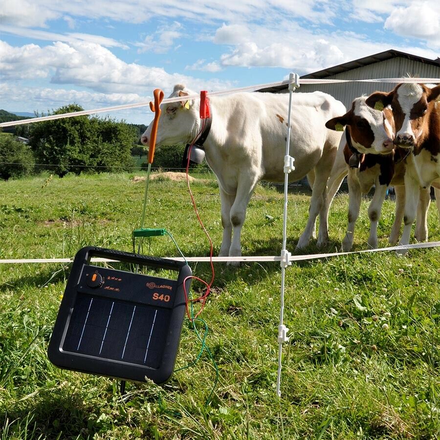 Gallagher S40 Solar Electric Fence Energiser - 0.04J 5km