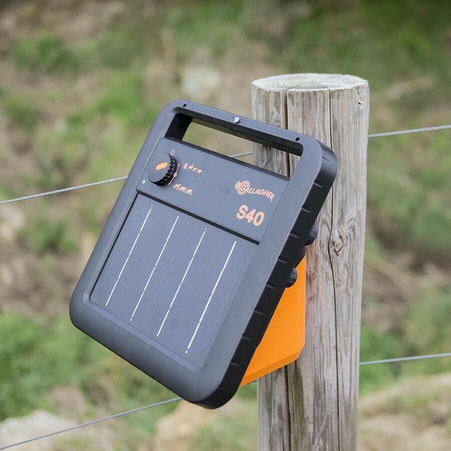 Gallagher S40 Solar Electric Fence Energiser - 0.04J 5km
