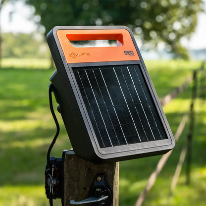Gallagher Gallagher S60li solar energiser with lithium battery