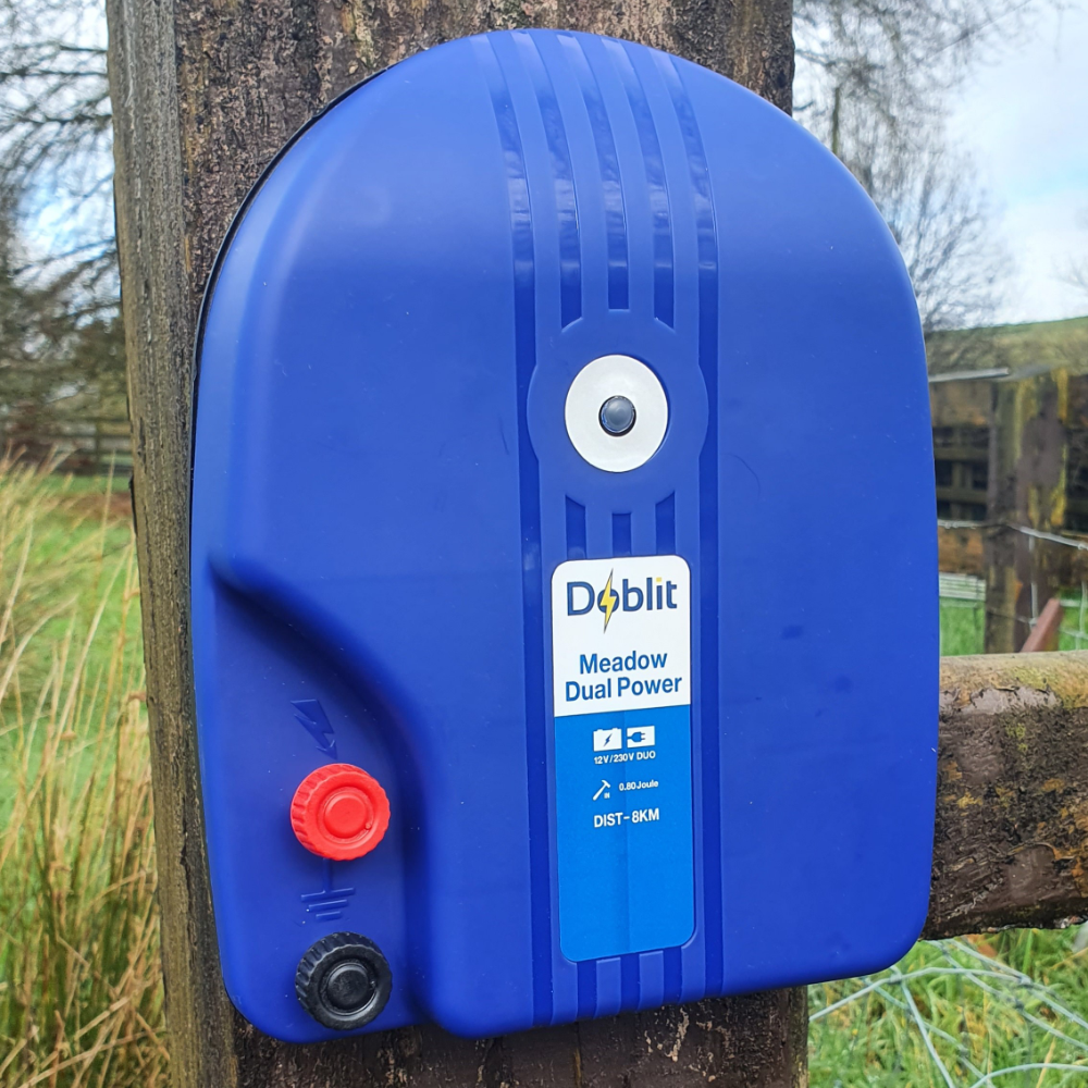 Doblit "Meadow" Dual Power Electric Fence Energiser 0.8J Up to 8km Mains & Battery Operated